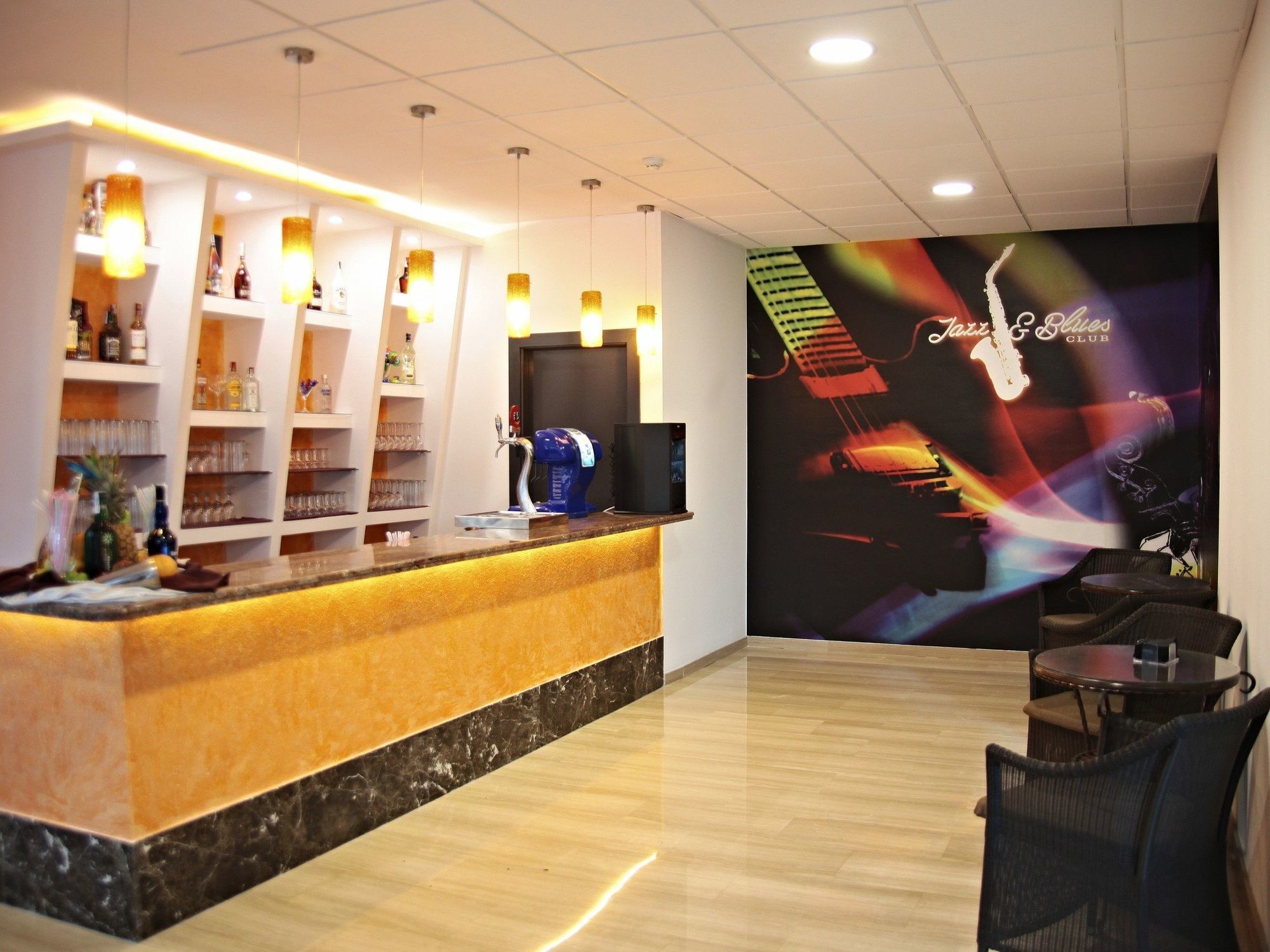 Sandos Benidorm Suites (Adults Only) Exterior photo